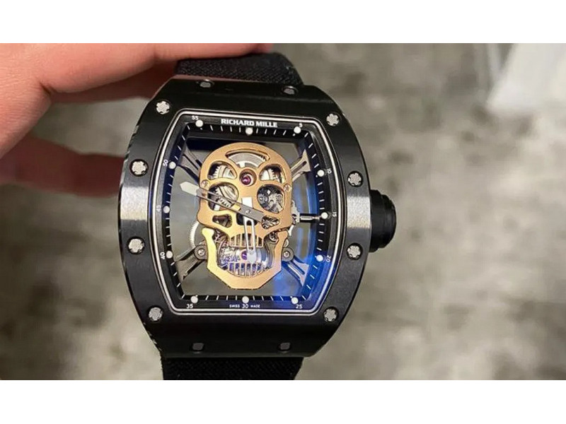 Часы Richard Mille – искусство в квадрате.